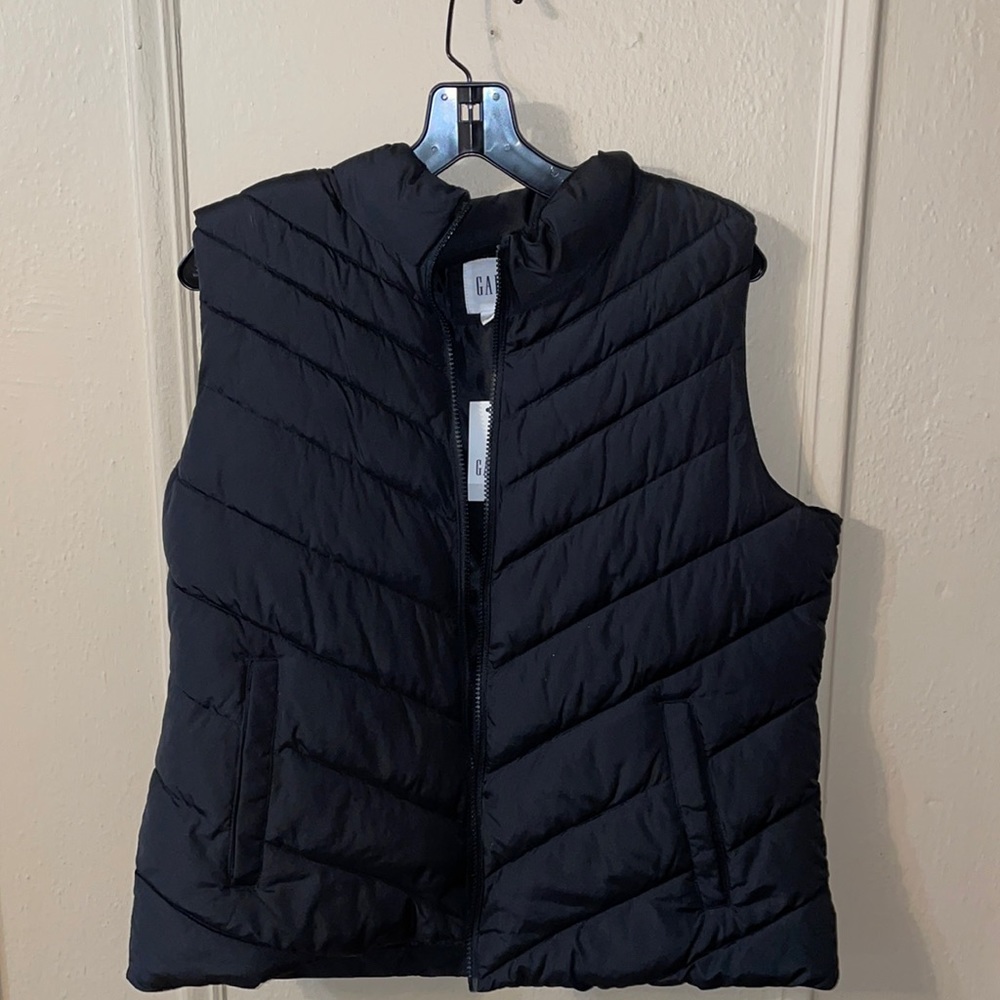 GAP Black Vest